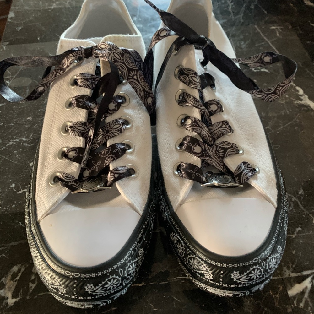 Converse x Miley Cyrus